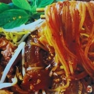 ก๋วยเตี๋ยวเรืออโยธยา ณ ท่าสุรวงศ์