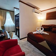 Chiangmai Lanna Modern Loft Hotel