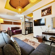 Chiangmai Lanna Modern Loft Hotel