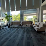 โรงแรม หลุยส์ แทเวิร์น
