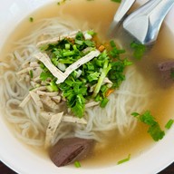 ก๋วยจั๊บกุ้ง