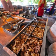 แซ่บแตกซิก-ดอนเมือง