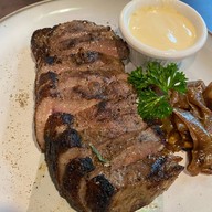 เนื้อแท้ Exchange Tower