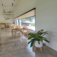 บรรยากาศ คาเฟ่ ใกล้ฉัน (Klai-Chan) บ้านกล้วย-ไทรน้อย