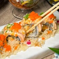 KIN สยามสแควร์ *อยู่ด้านล่างติดถนนใหญ่