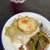 ร้านแกงไทย