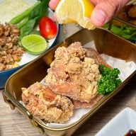 KIN สยามสแควร์ *อยู่ด้านล่างติดถนนใหญ่