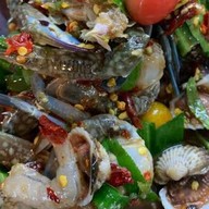 ร้านมันฝรั่งเขย่าหน้าCJ CJ