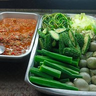 ร้านธิดา&ท๊อปก๋วยเตี๋ยวต้มยำ&ข้าวแกง บางปลา