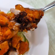 ข้าวหมูแดง 100 ปี นายกี่