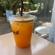 เมนูของร้าน April flavors cafe