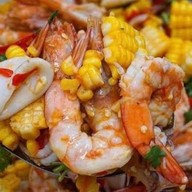 ร้านมันฝรั่งเขย่าหน้าCJ CJ