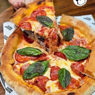 เมนูของร้าน Dough Bros - Sourdough Pizza & Doughnuts Gaysorn Amarin