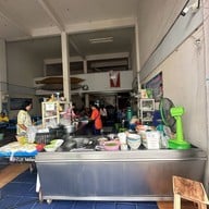 พรก๋วยเตี๋ยวกุดชุม