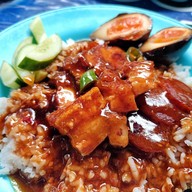 เมนูของร้าน เซี้ยเหล่ายี่ห้อ (ข้าวหมูแดงแปลงนาม)