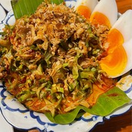 เมนูของร้าน Sit and wonder