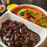 เมนูของร้าน Jaguemsong จากึมซอง  Sukhumvit