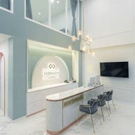 Everglow clinic ฉะเชิงเทรา