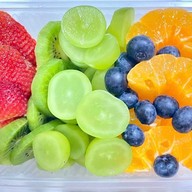 เมนูของร้าน Fruitsindy - ผลไม้ปอกพร้อมทานและกรีกโยเกิร์ต