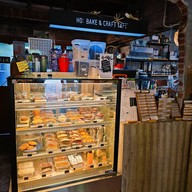 บรรยากาศ Ho: BAKE & CRAFT CAFE'