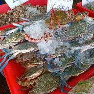 หน้าร้าน เจ๊แดงซีฟู้ด