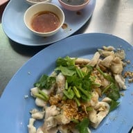 เมนูของร้าน เจ๊ดาปลาลวก