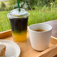 เมนูของร้าน จูน เขาใหญ่