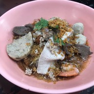 รสเด็ด ก๋วยเตี๋ยวกระทุ่มแบน กระทุ่มแบน