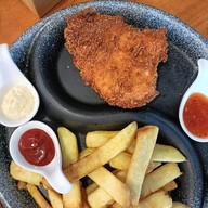 เวล คาเฟ่ (WHALE CAFE) -