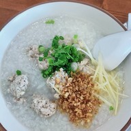 เวล คาเฟ่ (WHALE CAFE) -