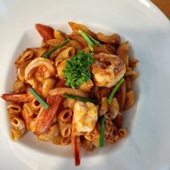 เวล คาเฟ่ (WHALE CAFE) -