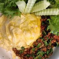 เวล คาเฟ่ (WHALE CAFE) -