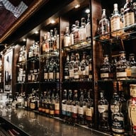 Whisgars สุขุมวิท 23