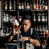 Whisgars สุขุมวิท 23