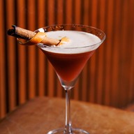 Whisgars สุขุมวิท 23