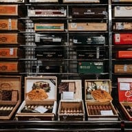 Whisgars สุขุมวิท 23