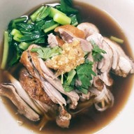 ก๋วยเตี๋ยวเป็ดฮ่องเต้(หน้าวัดยางประตู2)