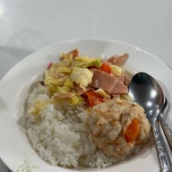 หมูทอดเจ๊จง โครงการปาล์มไอส์แลนด์ (Palm Island)