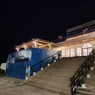 Upstairs Café & Bistro