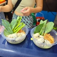 ยำกุ้งแซ่บbyบ้านจอย (ตลาดอินดี้ ปิ่นเกล้า) Indy Market Pinklao
