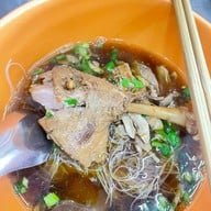 เมนูของร้าน ไก่แก้วก๋วยเตี๋ยวเป็ด (ศรีย่าน)