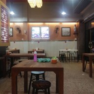 โชคดีแต่เตี้ยม ตัวเมืองหาดใหญ่ 2