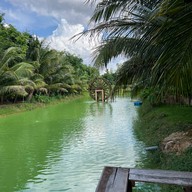 ณ.อุบล คาเฟ่สวนมะพร้าว พิบูลมังสาหาร