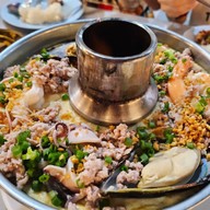 ร้านข้าวต้มลอยฟ้า เมืองสามอ่าว