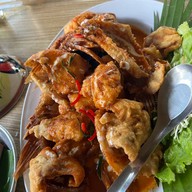 ณ.อุบล คาเฟ่สวนมะพร้าว พิบูลมังสาหาร