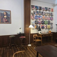 LOG Coffee & Teak Furniture