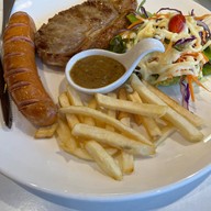 เจริญ สเต็ก 2 ( ข้างวัดพุทธ)