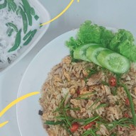 ข้าวเหนียวมะม่วง/อาหารตามสั่ง/เครื่องดื่ม by กาญจน์ กรอกยายชา