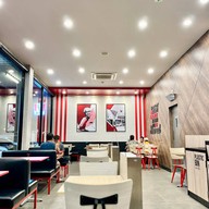 เมนูของร้าน KFC ปั๊มน้ำมัน ปตท. สาขาประชาอุทิศ 90