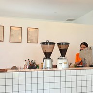 บรรยากาศ ข้าวแกงพี่น้อย